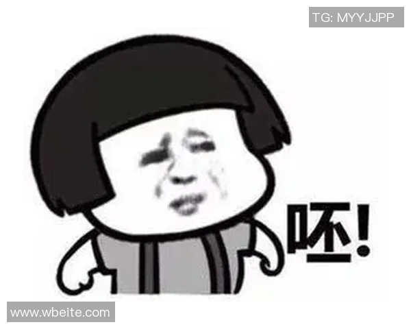 足球球星表情包大集合:搞笑瞬间与经典动作让你笑翻天